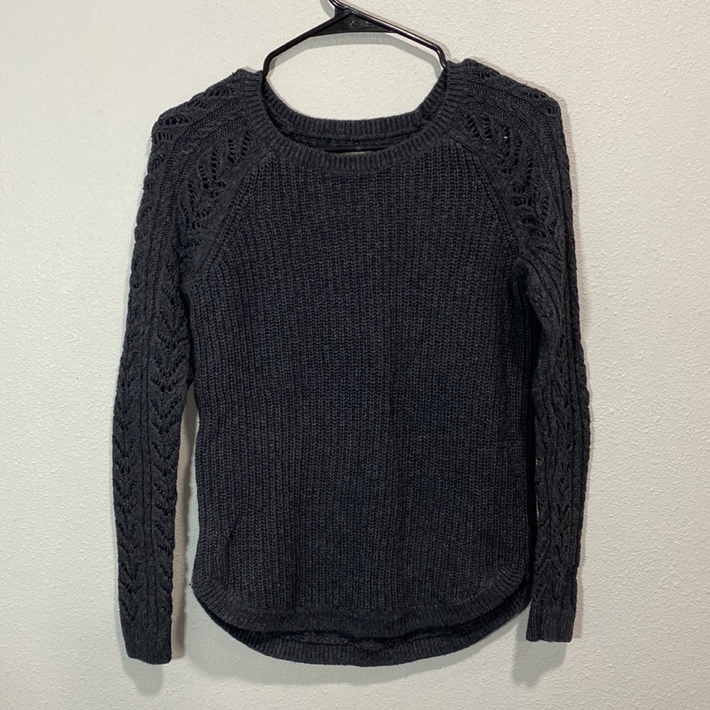 Loft gray cable‎ knit sleeve sweater crew neck